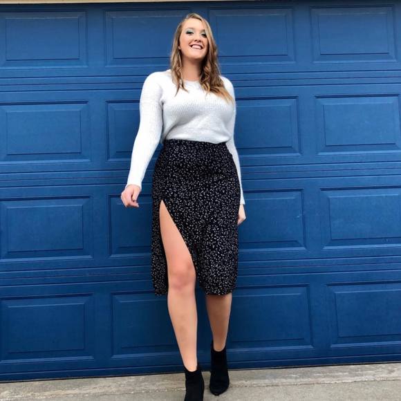 lauravanburkleo